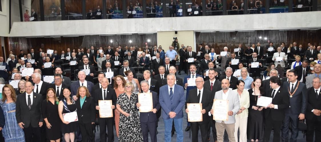 Maçonaria Paranaense: união e legado em celebração na Assembleia Legislativa